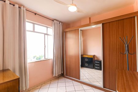 Apartamento à venda com 75m², 2 quartos e sem vagaQuarto 2 