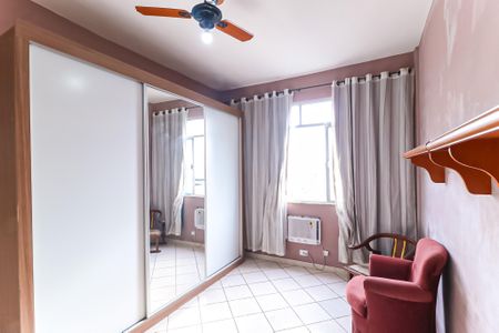 Apartamento à venda com 75m², 2 quartos e sem vagaQuarto