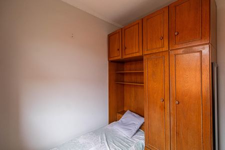 Quarto 2 de casa para alugar com 3 quartos, 132m² em Jardim Maringa, São Paulo