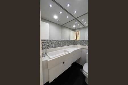 Apartamento à venda com 125m², 3 quartos e 2 vagasLavabo 