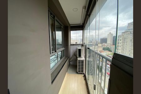 Apartamento para alugar com 36m², 1 quarto e sem vaga Apartamento para alugar com 36m², 1 quarto e sem vagaVaranda