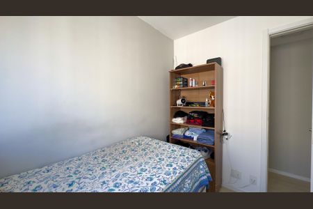 Quarto 2 de apartamento para alugar com 2 quartos, 41m² em Jardim Germania, São Paulo