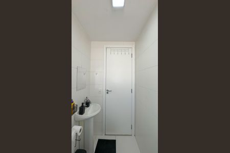 Apartamento para alugar com 41m², 2 quartos e sem vaga Apartamento para alugar com 41m², 2 quartos e sem vagaBanheiro