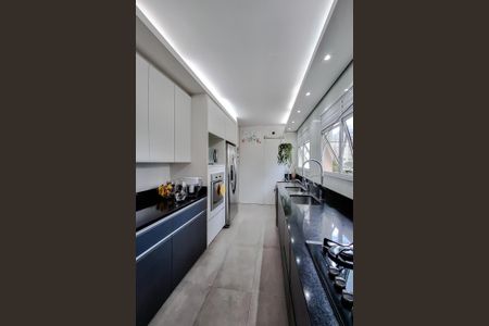 Apartamento à venda com 176m², 3 quartos e 3 vagasCozinha