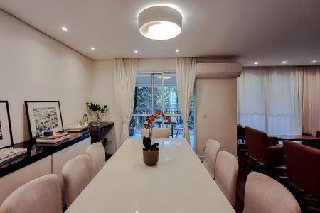 Apartamento à venda com 176m², 3 quartos e 3 vagasSala