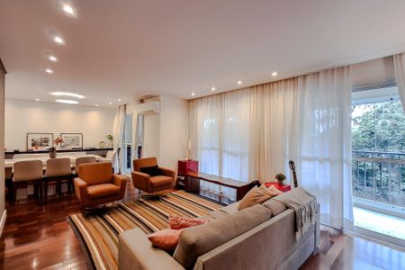 Apartamento à venda com 176m², 3 quartos e 3 vagasSala