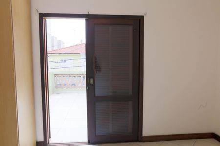 Casa para alugar com 140m², 4 quartos e 2 vagasQuarto 1