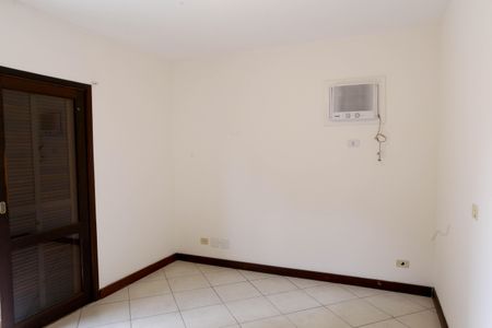 Casa para alugar com 140m², 4 quartos e 2 vagasQuarto 1