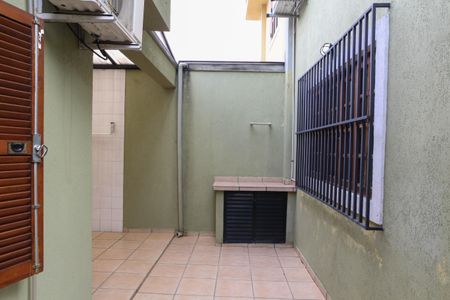 Casa para alugar com 140m², 4 quartos e 2 vagasQuintal