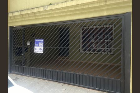 Casa para alugar com 140m², 4 quartos e 2 vagasFachada casa