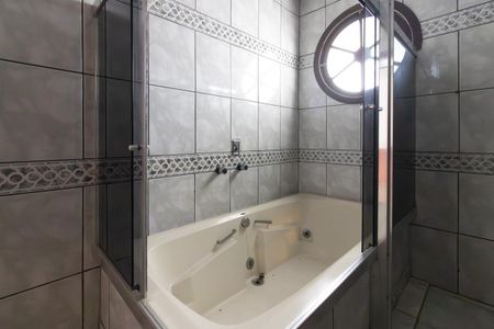 Casa à venda com 89m², 4 quartos e 1 vagaBanheiro da Suíte