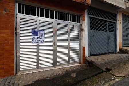 Casa à venda com 89m², 4 quartos e 1 vagaFachada