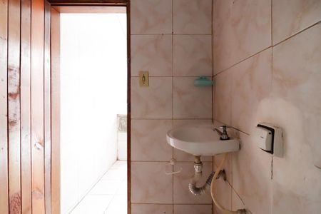 Casa à venda com 89m², 4 quartos e 1 vagaBanheiro de Serviço