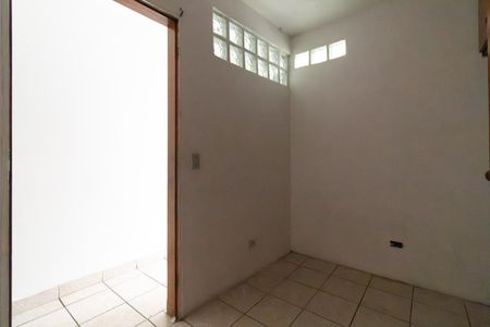 Casa à venda com 89m², 4 quartos e 1 vagaQuarto 2