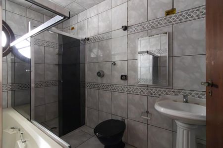 Casa à venda com 89m², 4 quartos e 1 vagaBanheiro da Suíte