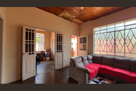 Casa à venda com 3 quartos, 327m² em Botafogo, Campinas