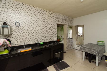 Casa à venda com 125m², 4 quartos e 2 vagasCasa2 - Cozinha