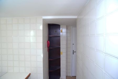 Apartamento à venda com 83m², 2 quartos e 1 vagaCozinha