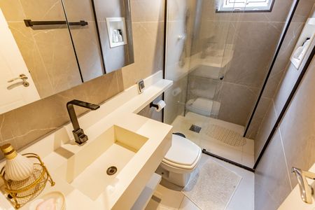 Banheiro de apartamento à venda com 2 quartos, 67m² em Aclimação, São Paulo