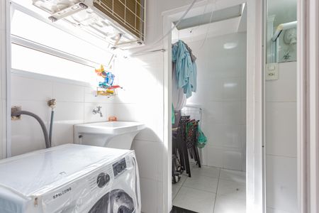 Apartamento à venda com 67m², 2 quartos e 1 vagaÁrea de Serviço