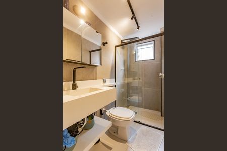 Banheiro de apartamento à venda com 2 quartos, 67m² em Aclimação, São Paulo