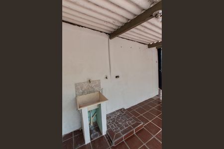 Casa para alugar com 60m², 1 quarto e 1 vagaÁrea de Serviço