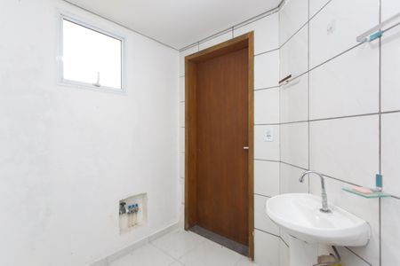Casa de condomínio para alugar com 40m², 1 quarto e sem vagaBanheiro 