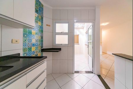 Apartamento à venda com 53m², 2 quartos e 1 vaga Apartamento à venda com 53m², 2 quartos e 1 vagaCozinha