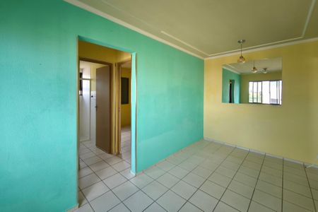 Sala de apartamento para alugar com 2 quartos, 52m² em Jardim Itatiaia, Campinas