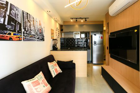 Sala  de apartamento para alugar com 2 quartos, 40m² em Cidade Jardim, São Paulo