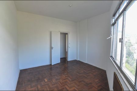 Apartamento à venda com 90m², 2 quartos e 1 vaga Apartamento à venda com 90m², 2 quartos e 1 vagaQuarto 1
