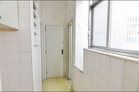 Apartamento à venda com 90m², 2 quartos e 1 vaga Apartamento à venda com 90m², 2 quartos e 1 vagaÁrea de Serviço