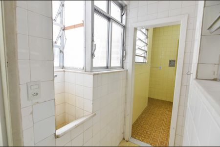 Apartamento à venda com 90m², 2 quartos e 1 vaga Apartamento à venda com 90m², 2 quartos e 1 vagaÁrea de Serviço