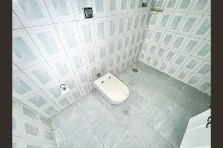 Casa para alugar com 300m², 4 quartos e 2 vagas