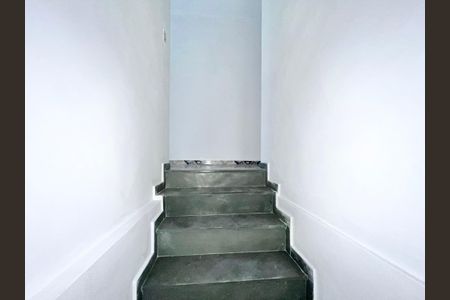 Casa para alugar com 300m², 4 quartos e 2 vagas