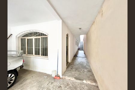 Casa para alugar com 300m², 4 quartos e 2 vagas
