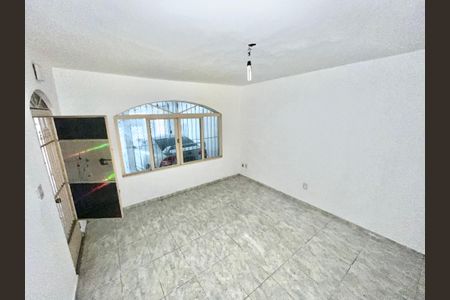 Casa para alugar com 300m², 4 quartos e 2 vagas