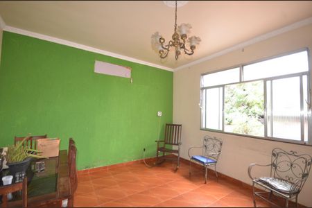 Sala de casa para alugar com 3 quartos, 233m² em Honório Gurgel, Rio de Janeiro