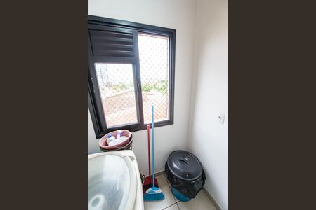Apartamento para alugar com 65m², 2 quartos e 1 vagaÁrea de Serviço