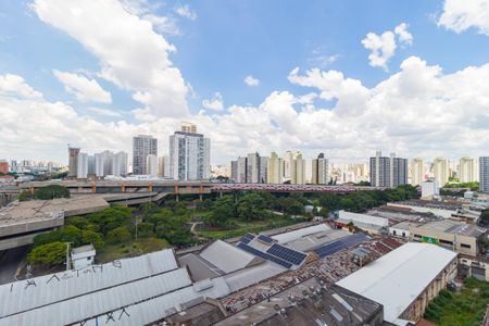 Apartamento para alugar com 27m², 1 quarto e sem vaga Apartamento para alugar com 27m², 1 quarto e sem vagaVista - Varanda