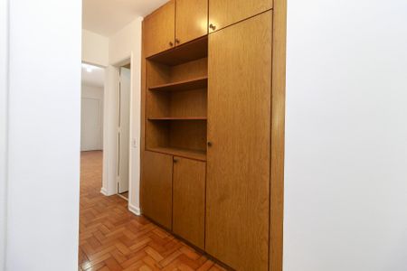 Apartamento à venda com 82m², 3 quartos e 1 vagaCorredor