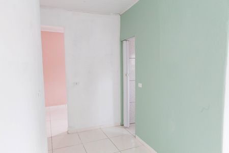 Casa para alugar com 42m², 1 quarto e sem vaga