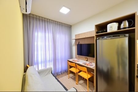 Sala de apartamento para alugar com 1 quarto, 30m² em Mirandópolis, São Paulo