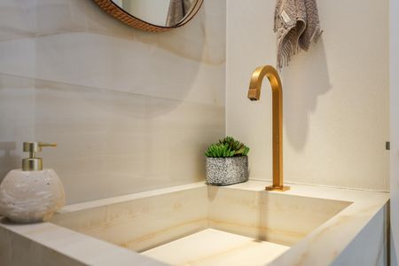 Apartamento à venda com 175m², 3 quartos e 3 vagas Apartamento à venda com 175m², 3 quartos e 3 vagasLavabo