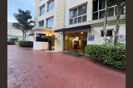 Apartamento para alugar com 48m², 1 quarto e 1 vaga Apartamento para alugar com 48m², 1 quarto e 1 vagaFachada