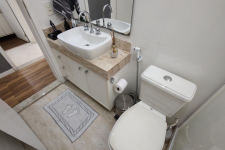 Apartamento à venda com 150m², 3 quartos e 1 vagaBanheiro da Suíte 2