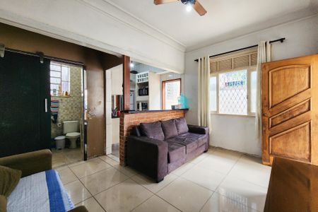 Sala  de casa à venda com 3 quartos, 104m² em São Francisco Xavier, Rio de Janeiro