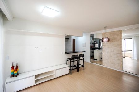 Apartamento para alugar com 61m², 2 quartos e 1 vagaSala
