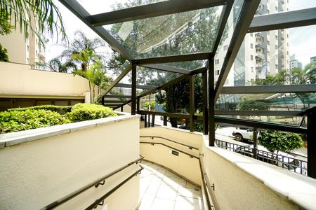 Apartamento para alugar com 61m², 2 quartos e 1 vagaRampa de acesso