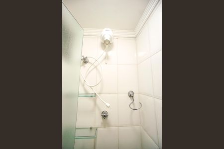 Apartamento para alugar com 61m², 2 quartos e 1 vagaChuveiro